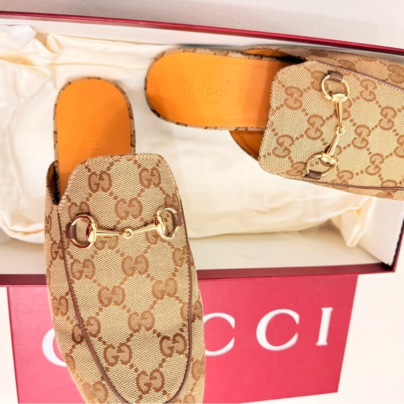 Gucci Women's Tan Loafer Mule - Picture 3 of 6